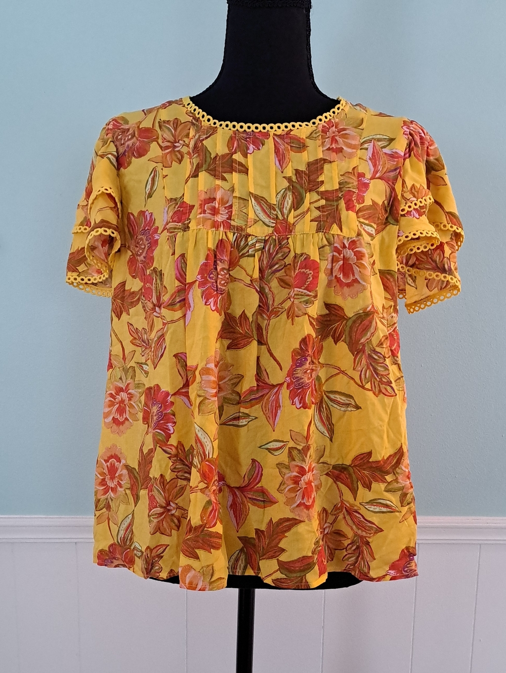 ROSE AND OLIVE Flowy Golden Yellow/Red/Green Blouse, Eyelet Detail, Size L